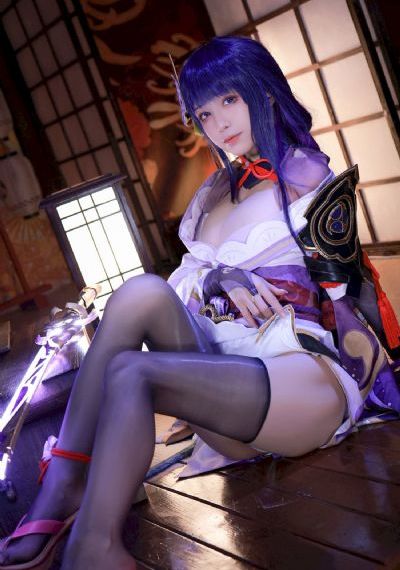 拨开少妇双腿狠狠挺进视频_DVD手机在线看