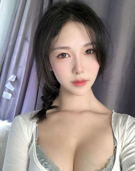 美女三级黄色性爱群体直播_HD神马影院手机在线
