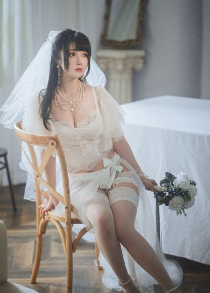 午夜视频不卡在线_电影无删减版