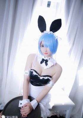 大尺度美女洗车视频_BD在线观看视频