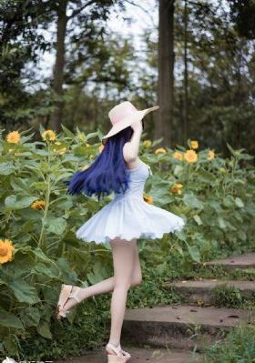 动漫18女人腿打开无遮视频_高清神马在线观看