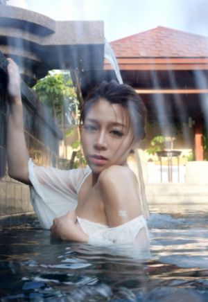黄色及片日美女BB_BD英语完整视频观看