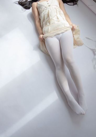 美女一区二区三区四区_DVD手机在线看