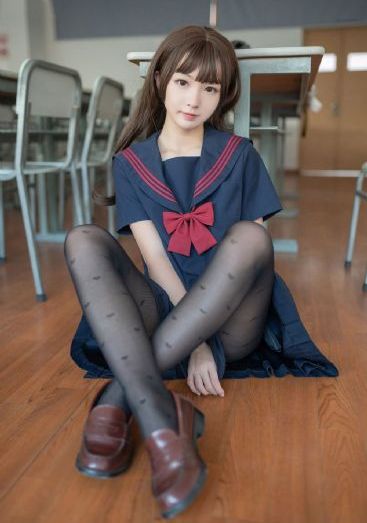 熟女半推半就88AV_HD在线观看