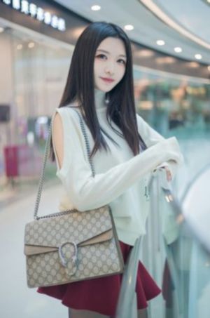 扒开腿狂躁女人爽出白浆A片小说_1080电影免费在线
