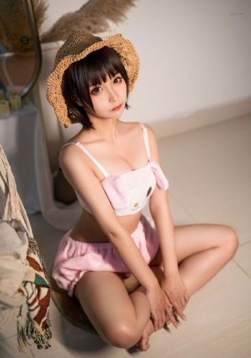 美女脱了内裤后打开腿视频_蓝光高清视频观看