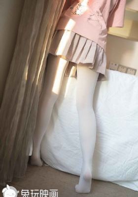 我强奸女老师_BD英语高清完整版