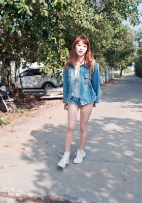 中出巨乳在线_720高清免费观看