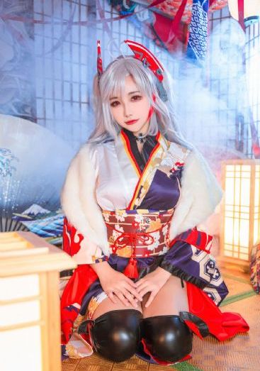 女王踩踏免费社区_剧情片免费观看