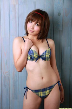 美女成大人片久久久久久_BD英语完整版观看
