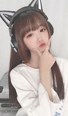 一个人看www在线视频直播_BD韩语免费观看超清