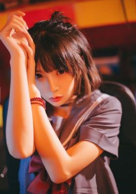 丝袜控的里番_超清全集免费播放