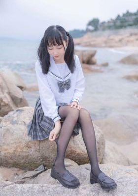 免费久久99精品一二三区_BD英语免费观看最新